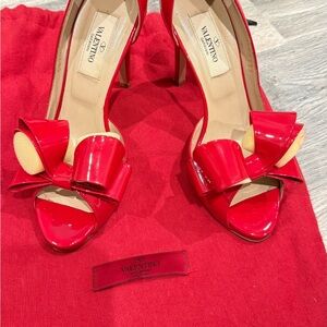 Valentino Garavani Red Patent Leather Heels with Bow